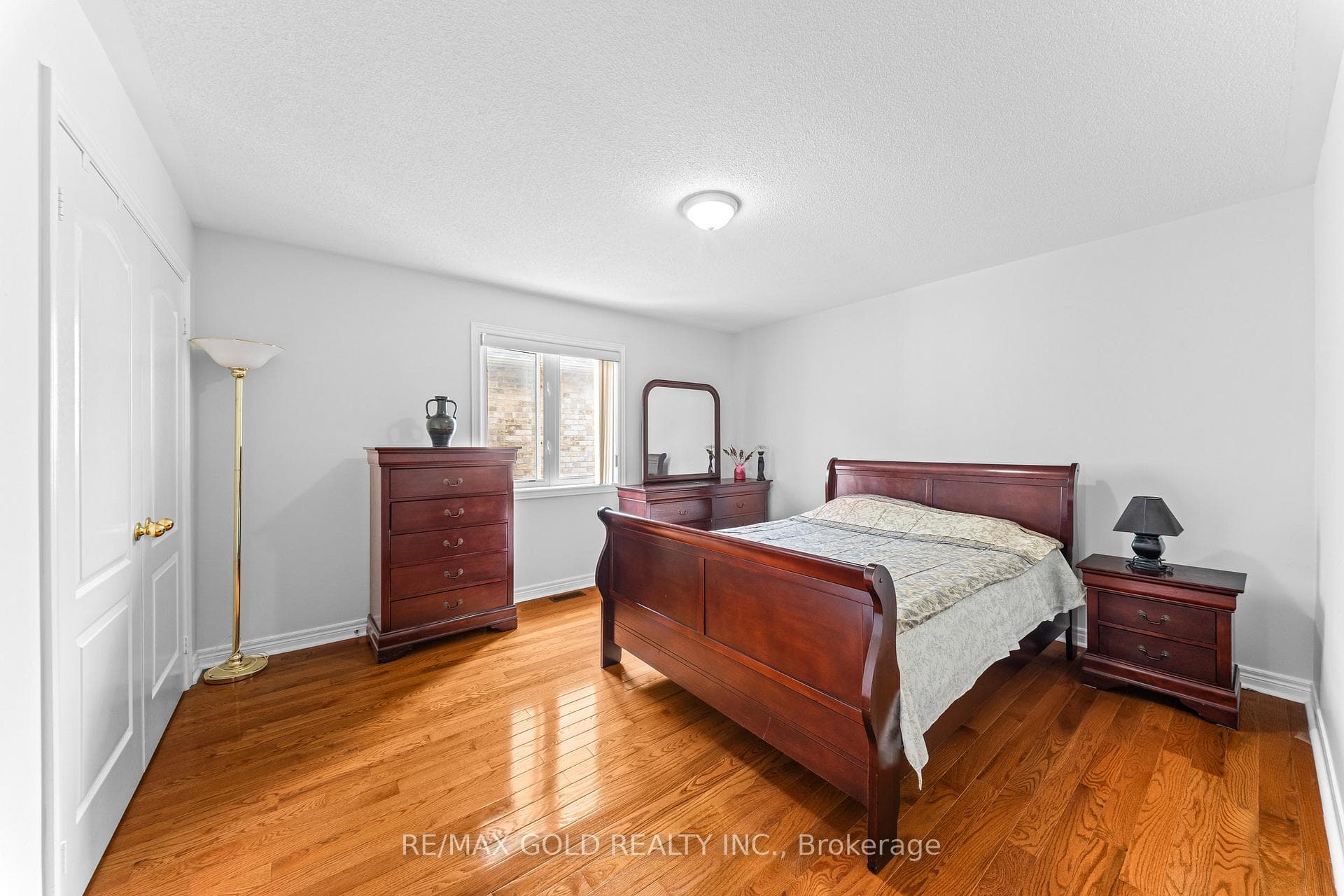 14 Dovehaven Crescent photo 34