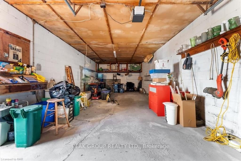 5266 STANLEY Avenue photo 23