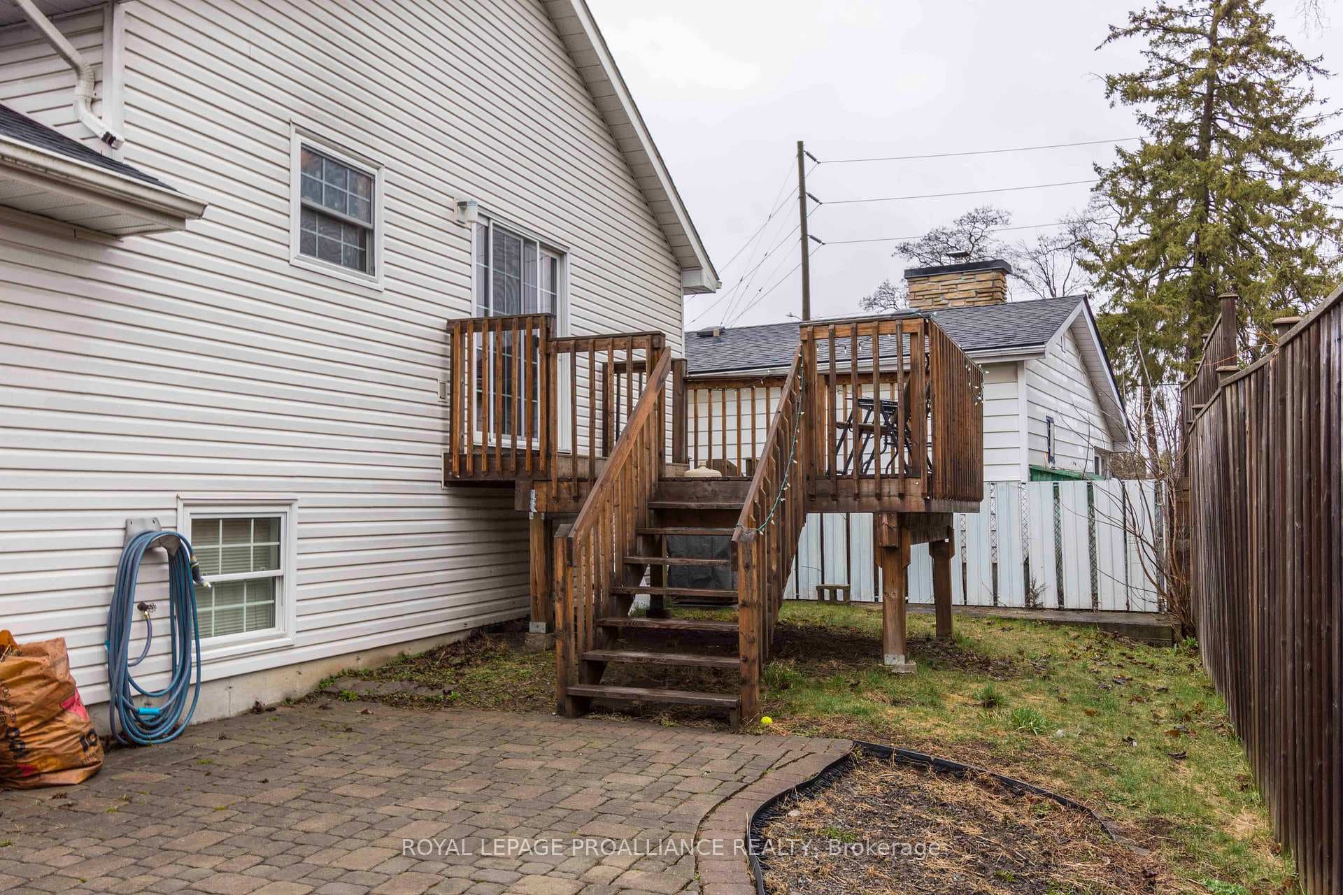 199 Yeomans Street photo 21