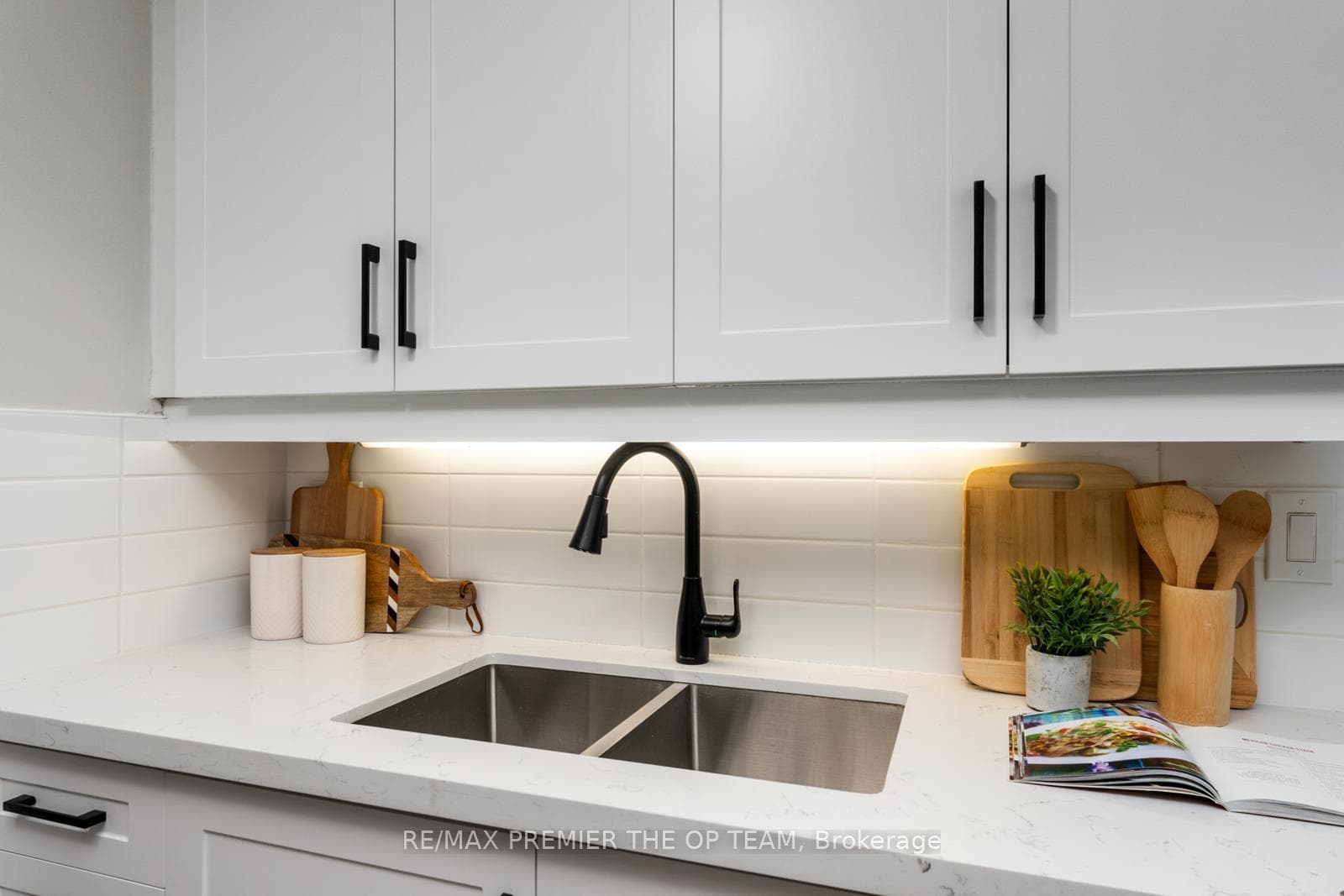 3605 Kariya Drive Unit 1912 photo 19