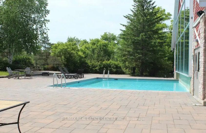 90 Highland Drive Unit 2208 photo 17