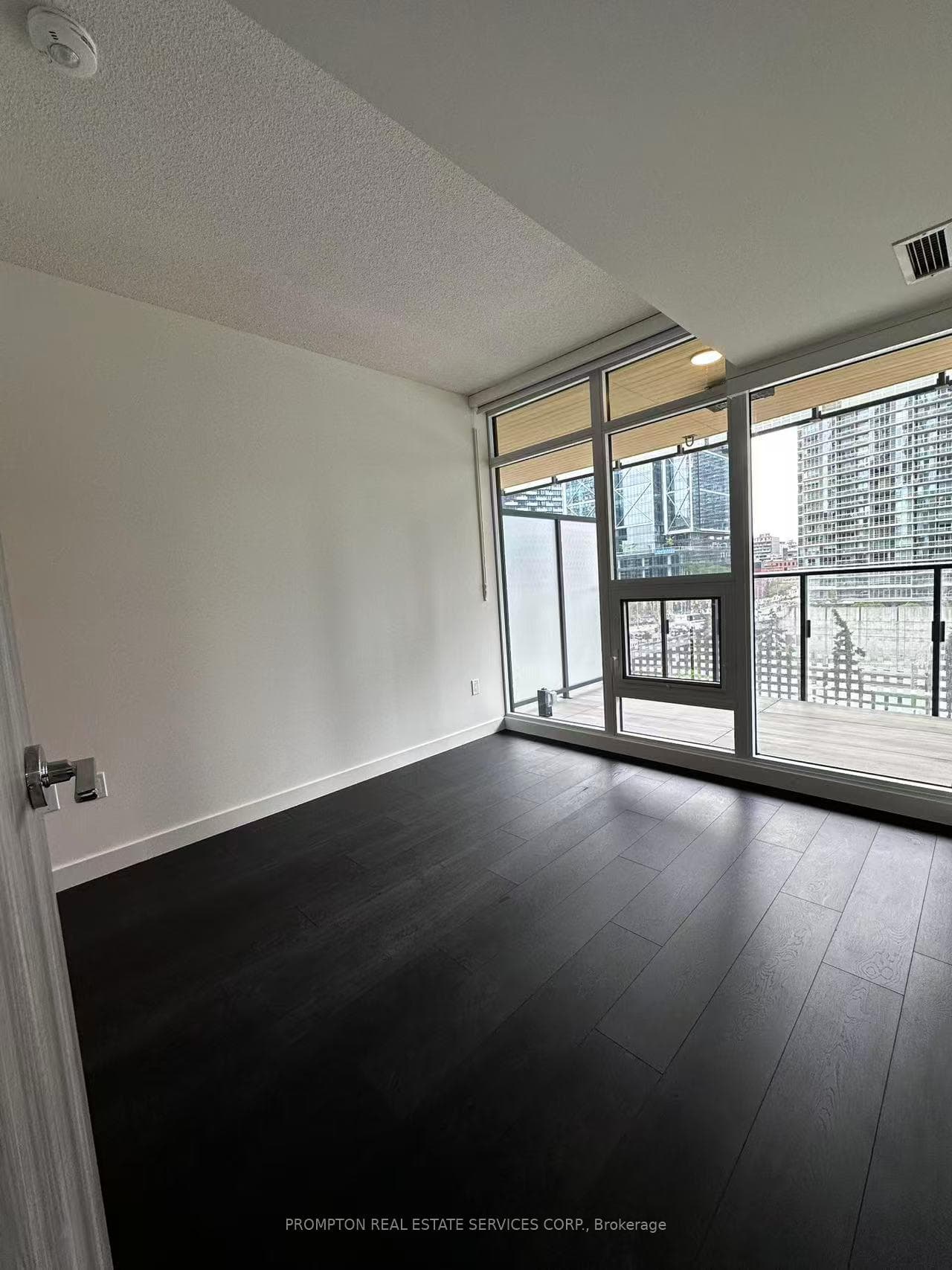 3 Concord Cityplace Way Unit 535 photo 8