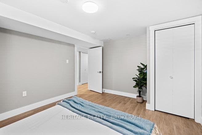 123 VICTOR Boulevard photo 29