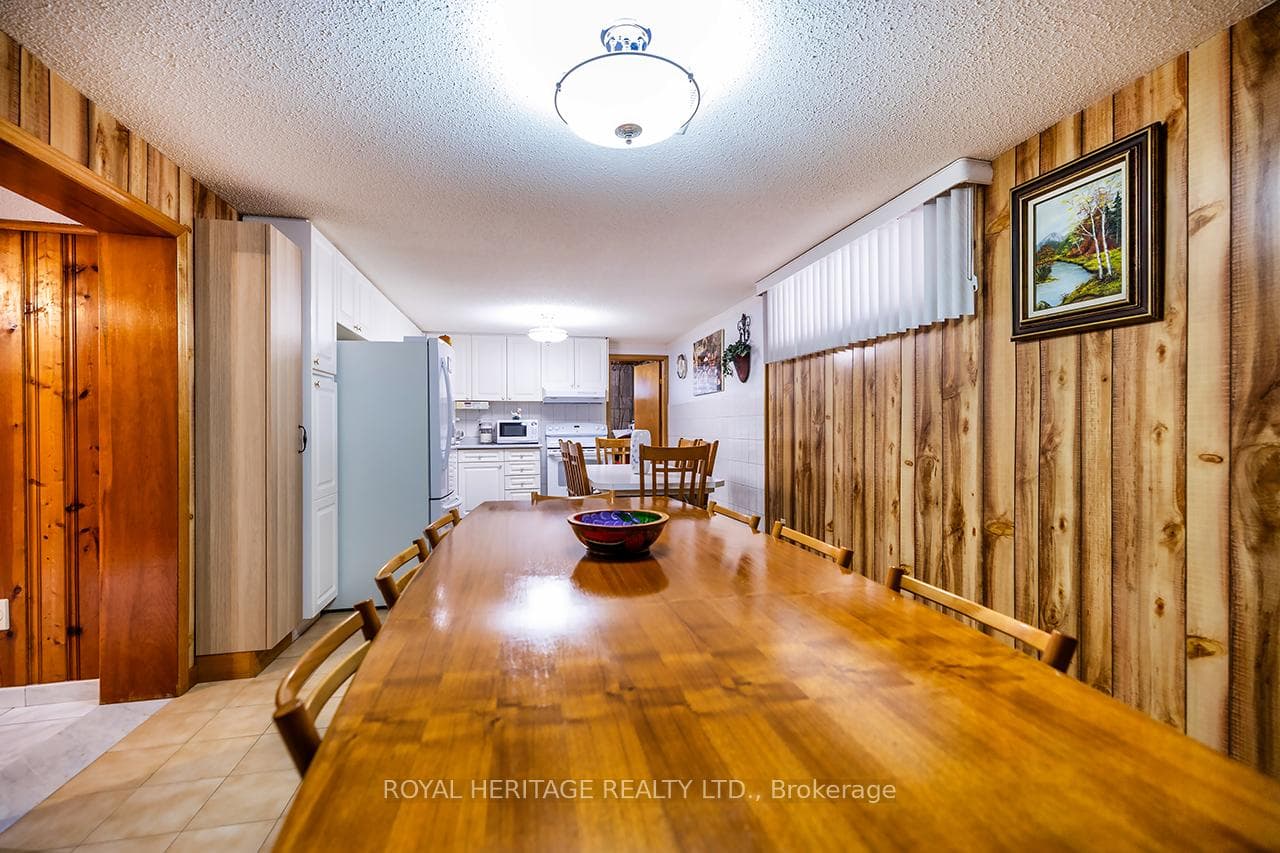Lower Dining area