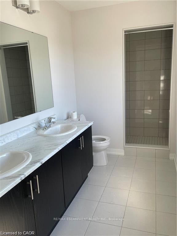 4 Pc Ensuite