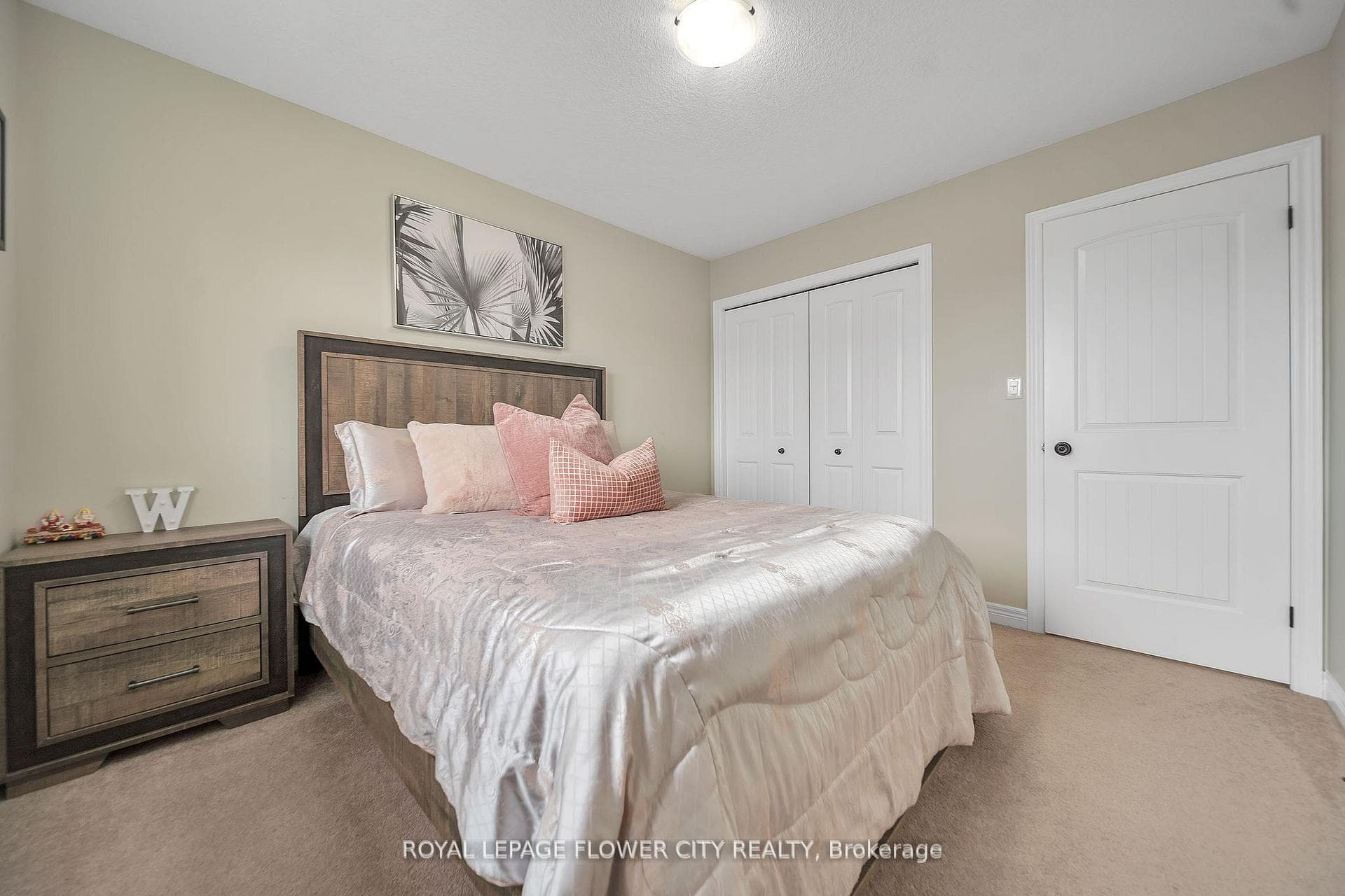 605 Normandy Drive photo 22