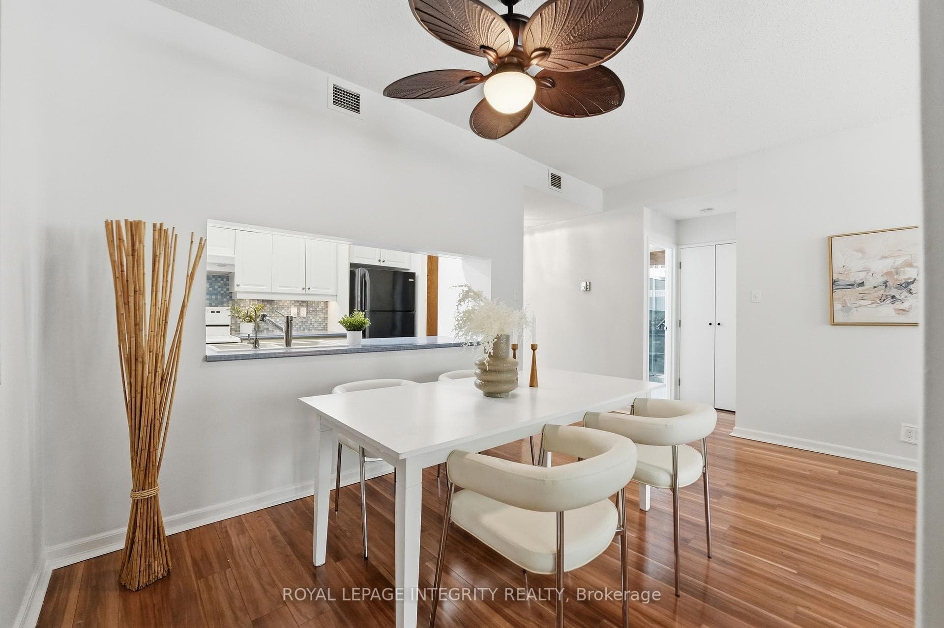 2019 Carling Avenue Unit 108 photo 8
