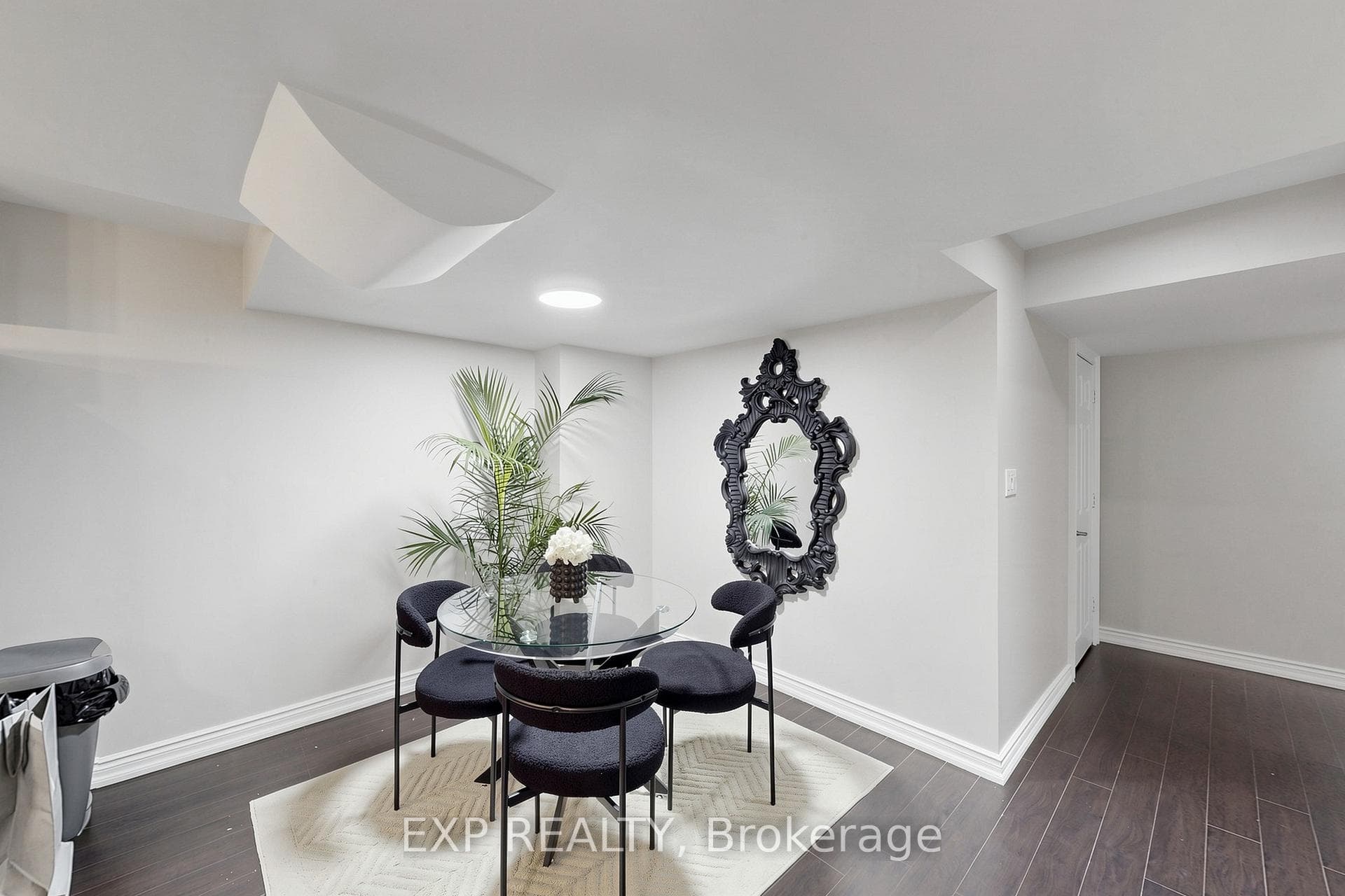 1865 Woodview Avenue Unit Bsmt photo 15
