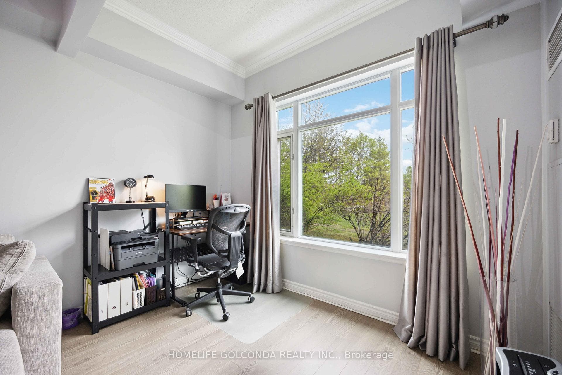 135 Pond Drive Unit 106 photo 6