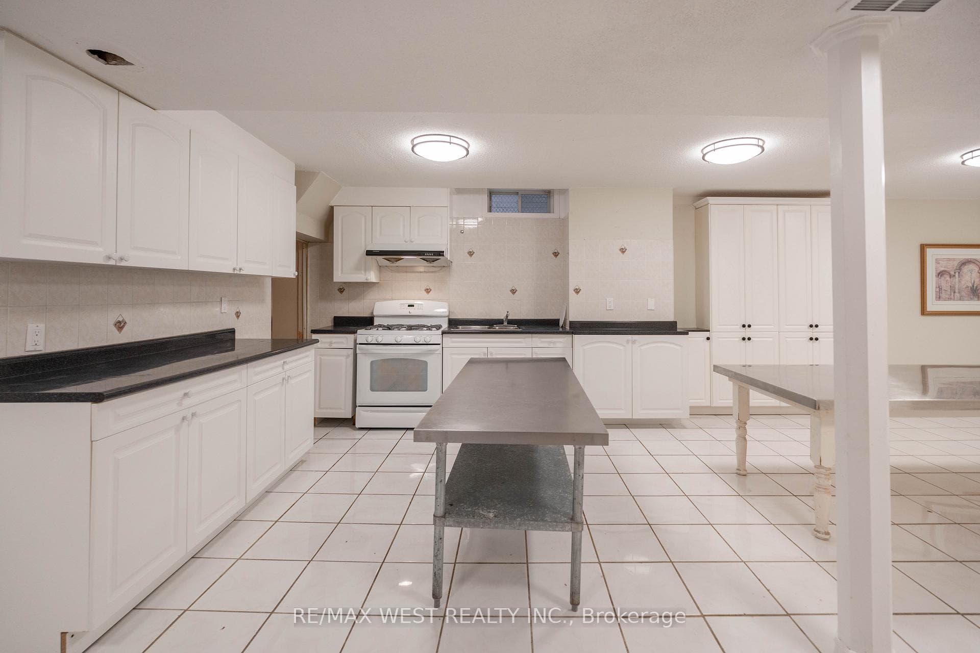 9 Sprucelands Avenue photo 30