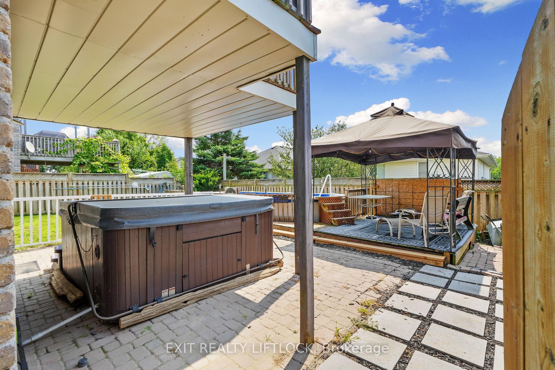 60 Gearin Street photo 33