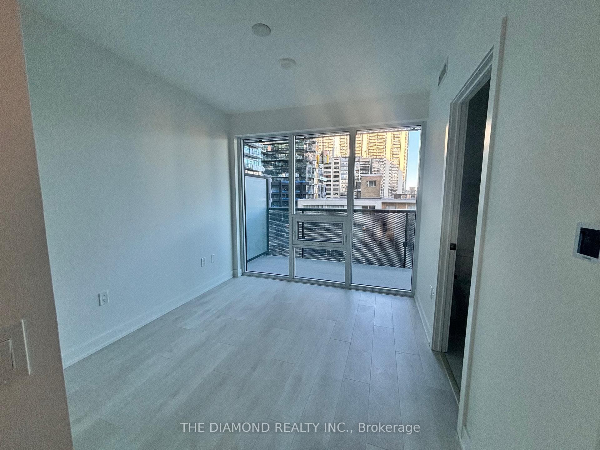117 Broadway Avenue Unit 413 N photo 8