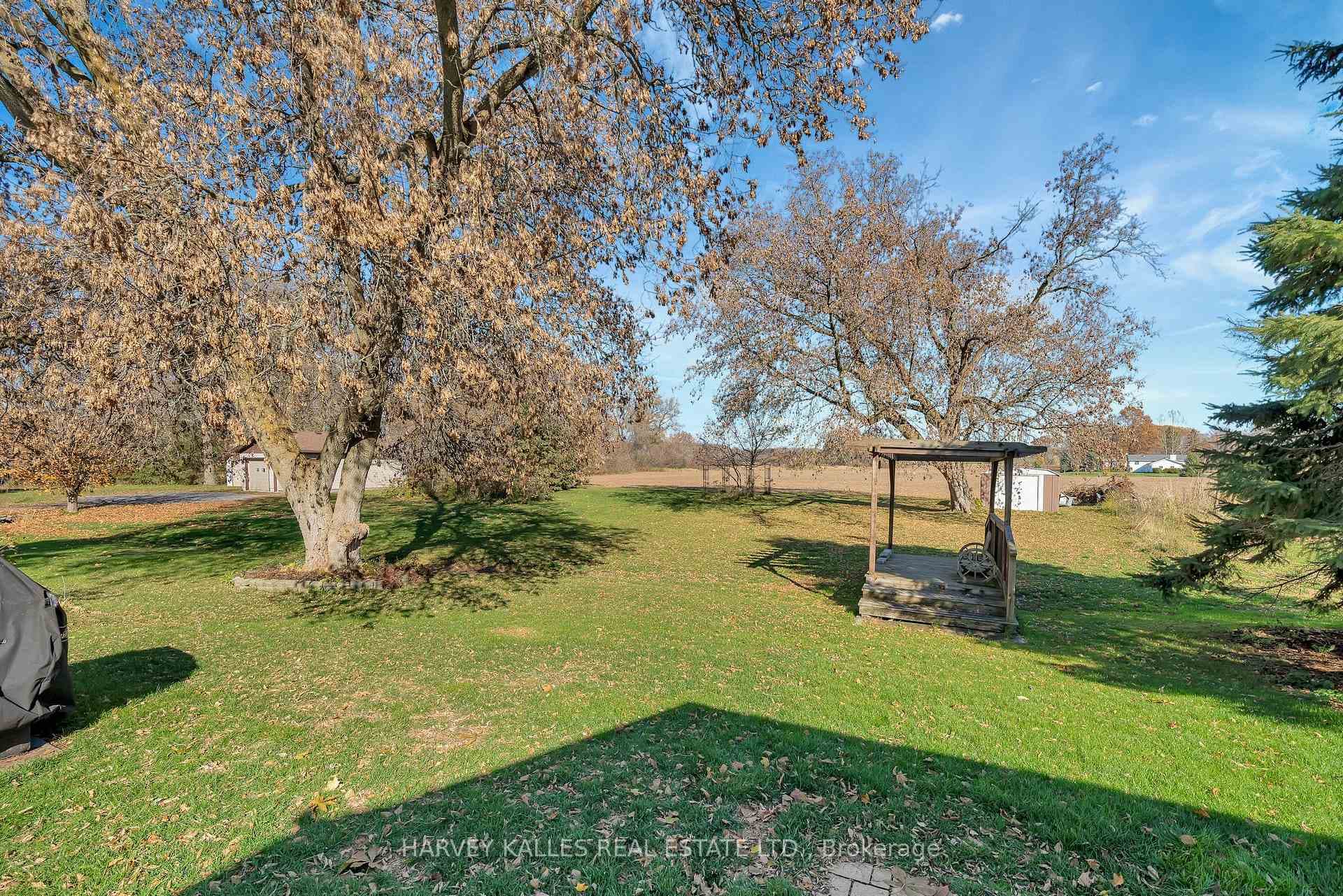 1075 County Rd 10 Road photo 20
