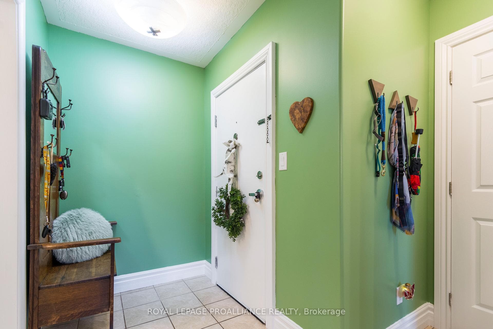 145 Farley Avenue Unit 103 photo 2