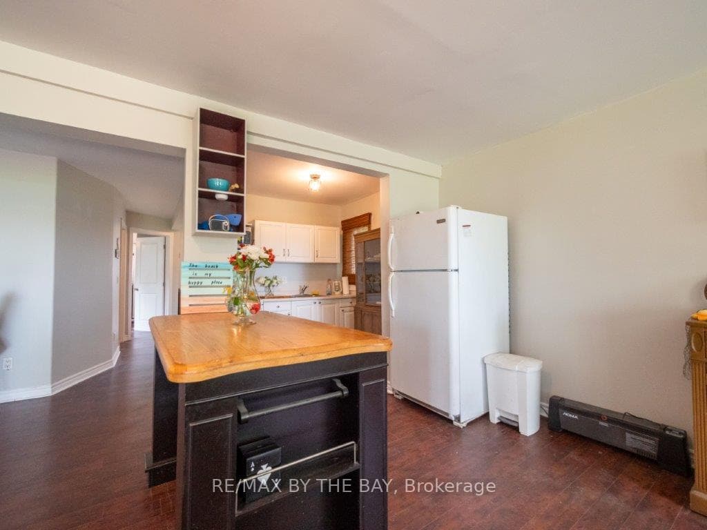 129 Silver Birch Crescent photo 14