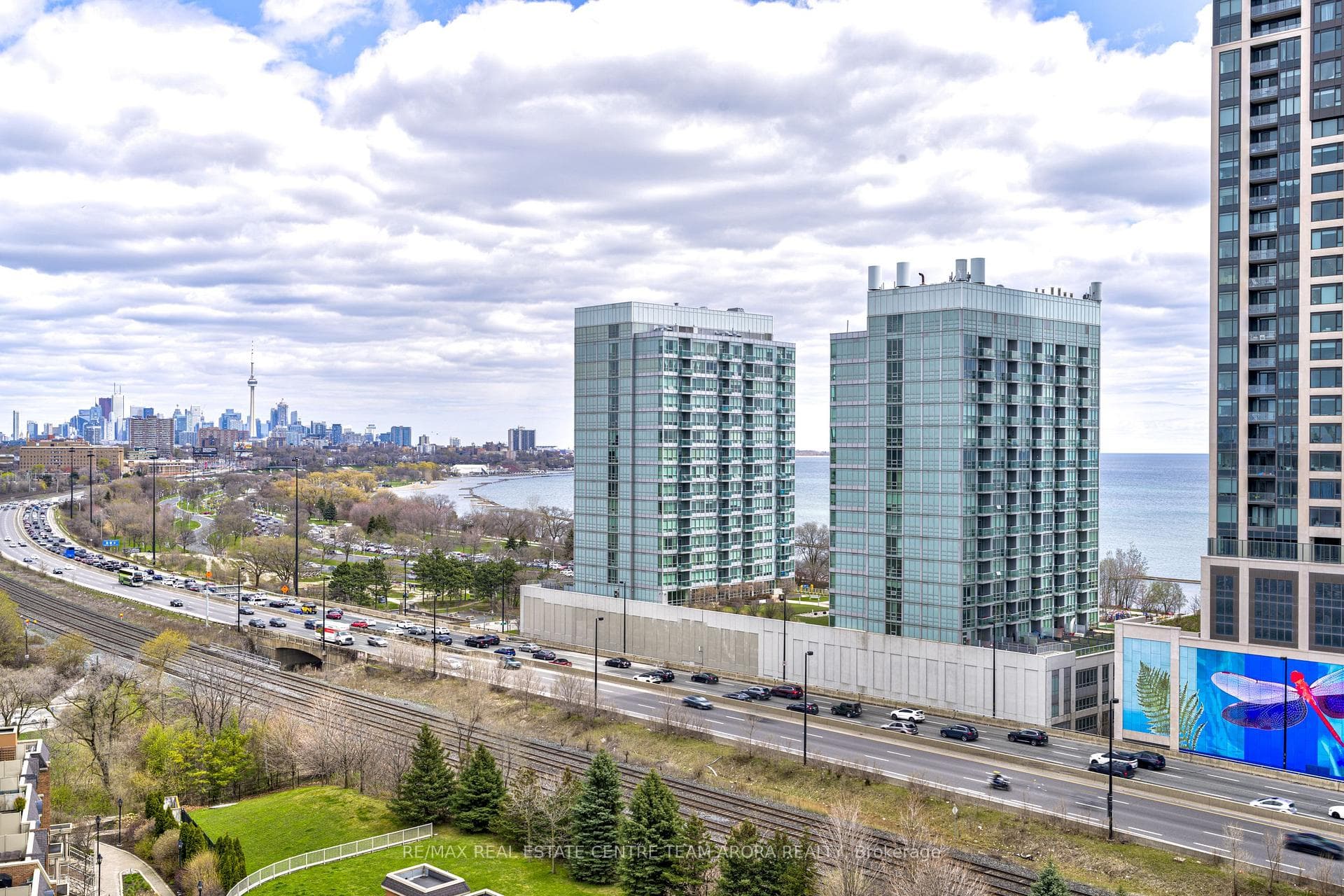 15 Windermere Avenue Unit 1406 photo 31