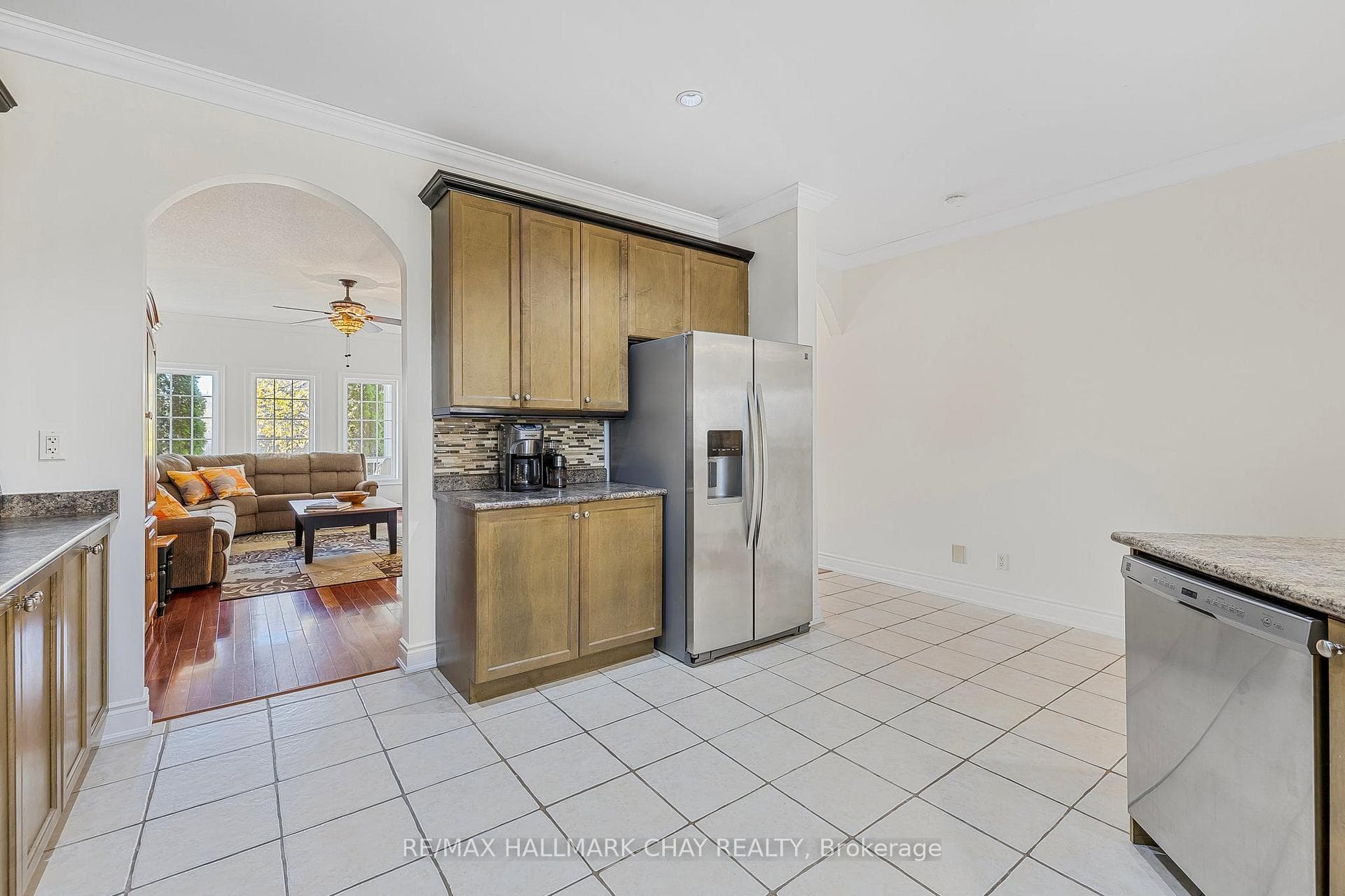 473 Haines Street photo 8