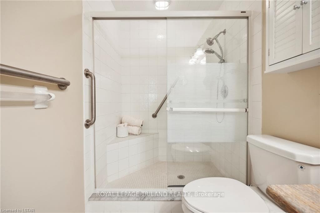 1337 COMMISSIONERS Road Unit 15 photo 28