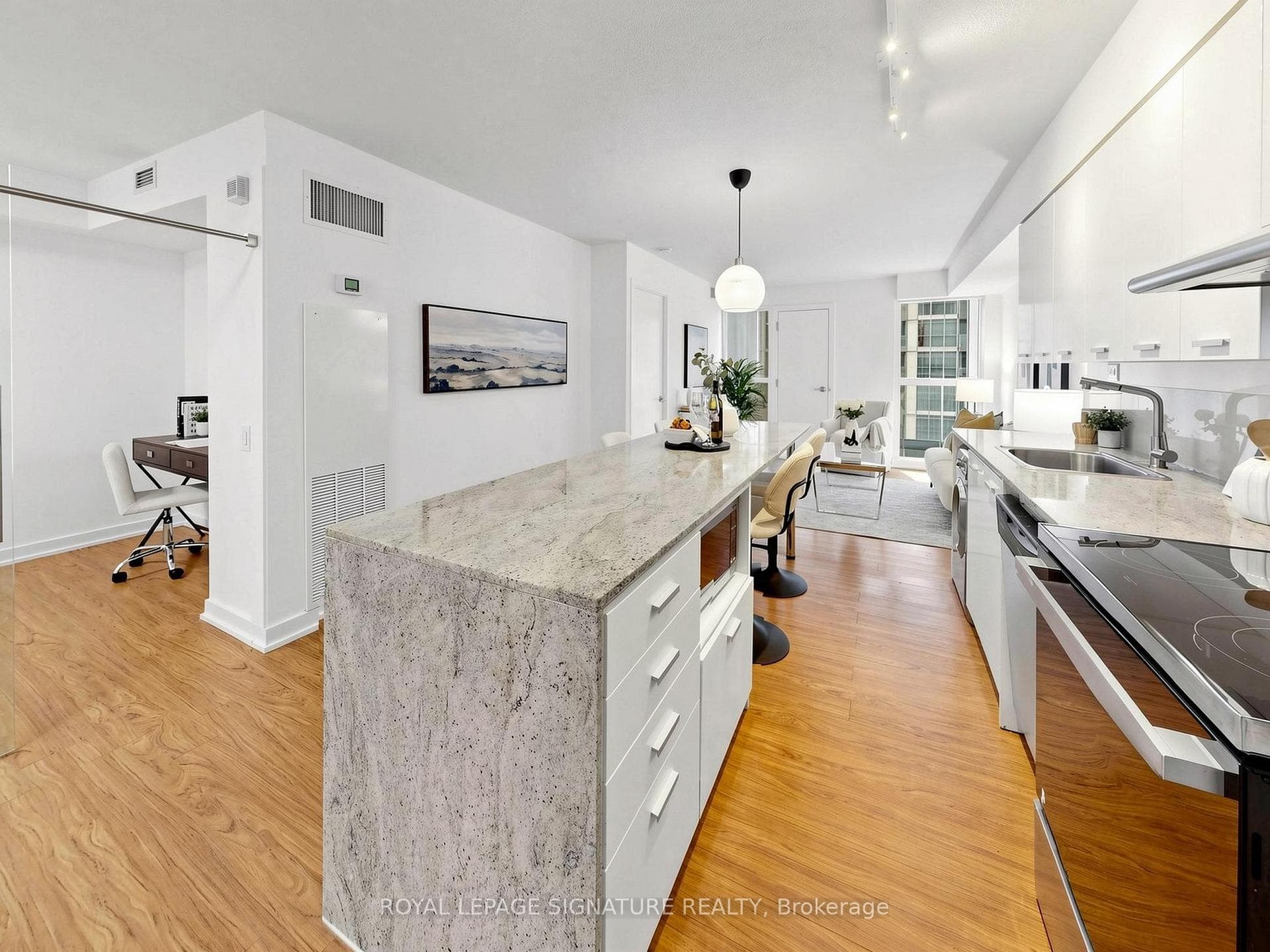 15 Singer Court Unit 1211 photo 10
