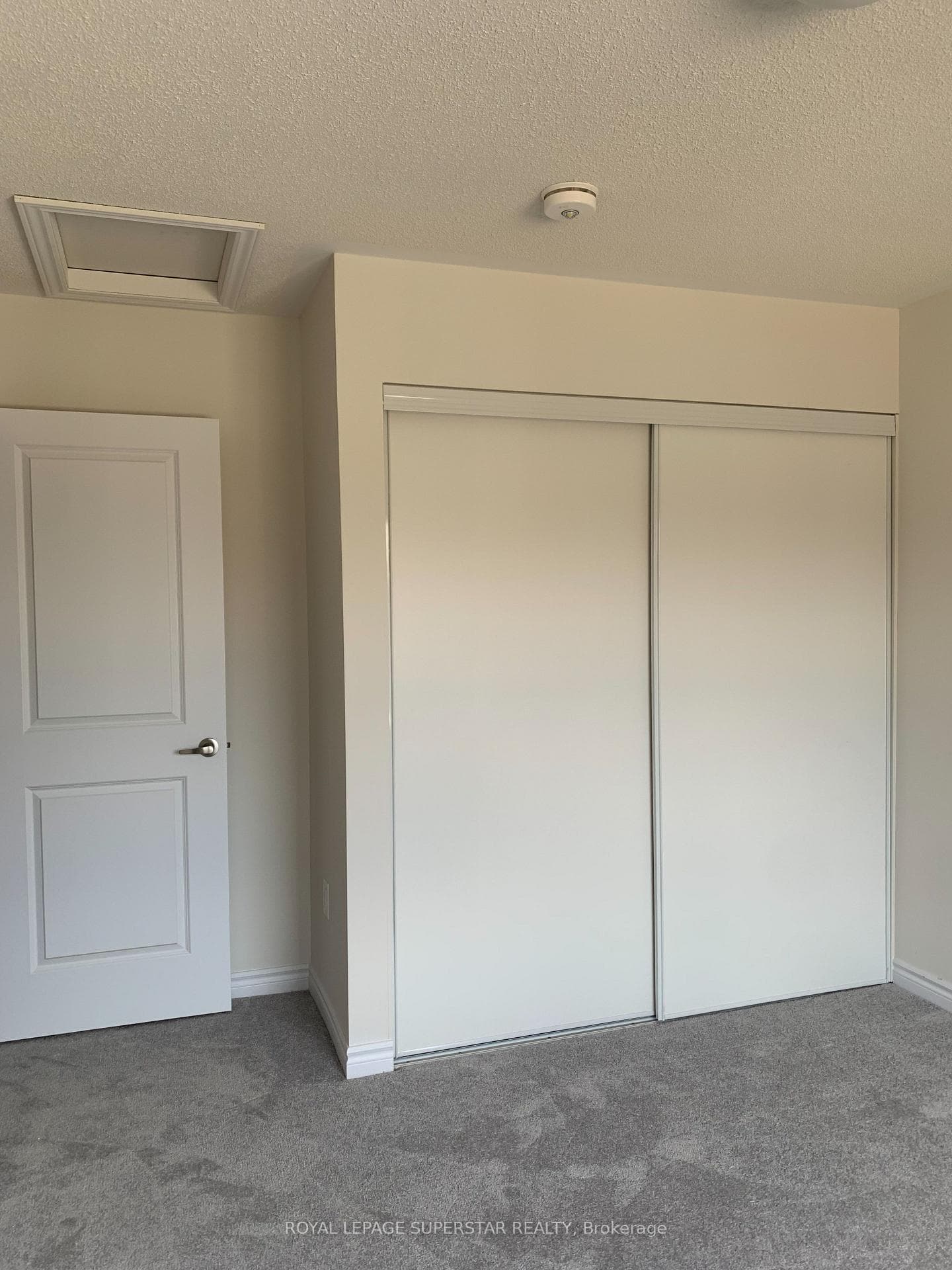 49 Eberhardt Drive photo 28