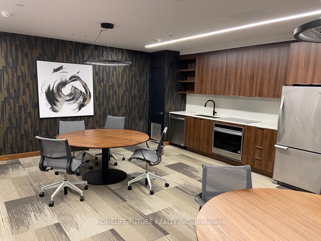 2 Sonic Way Unit 2301 photo 31