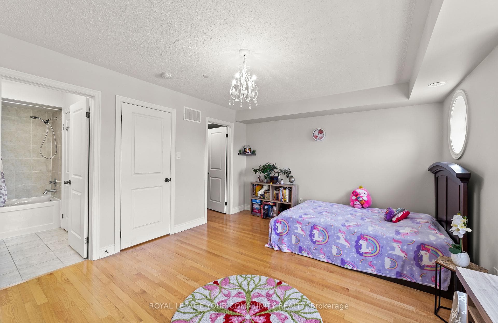 1331 Major Mackenzie Drive Unit 140 photo 22