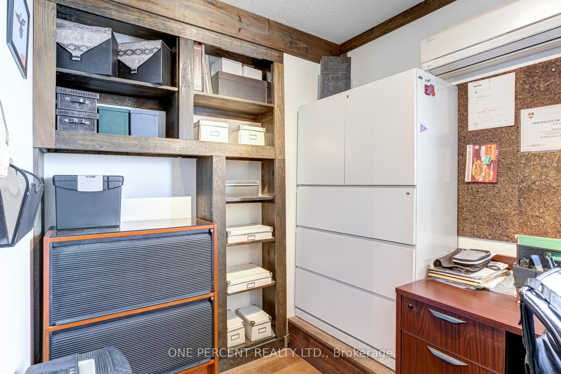 15 Torrance Road Unit 1609 photo 28