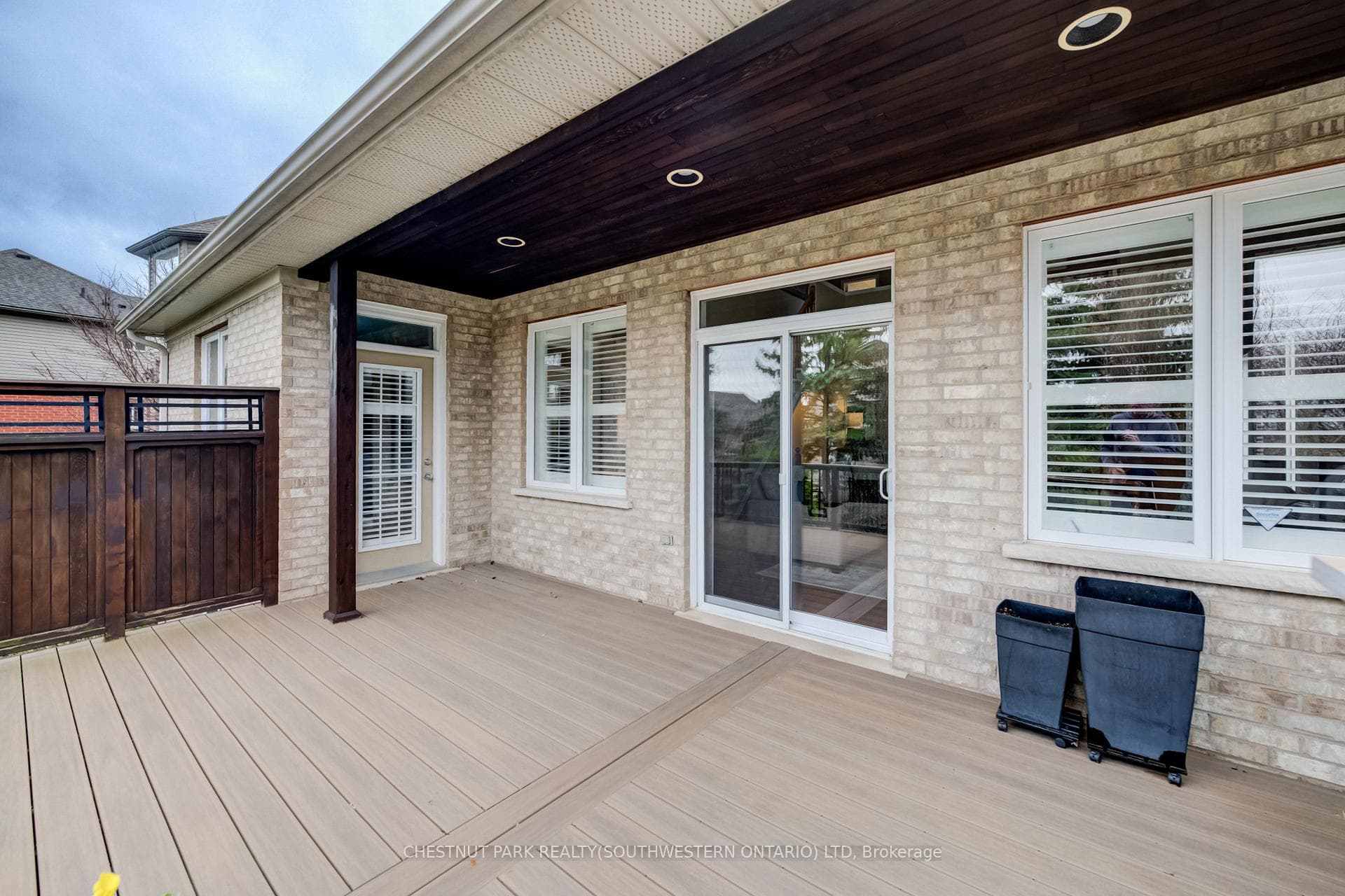 560 Springwater Drive photo 45