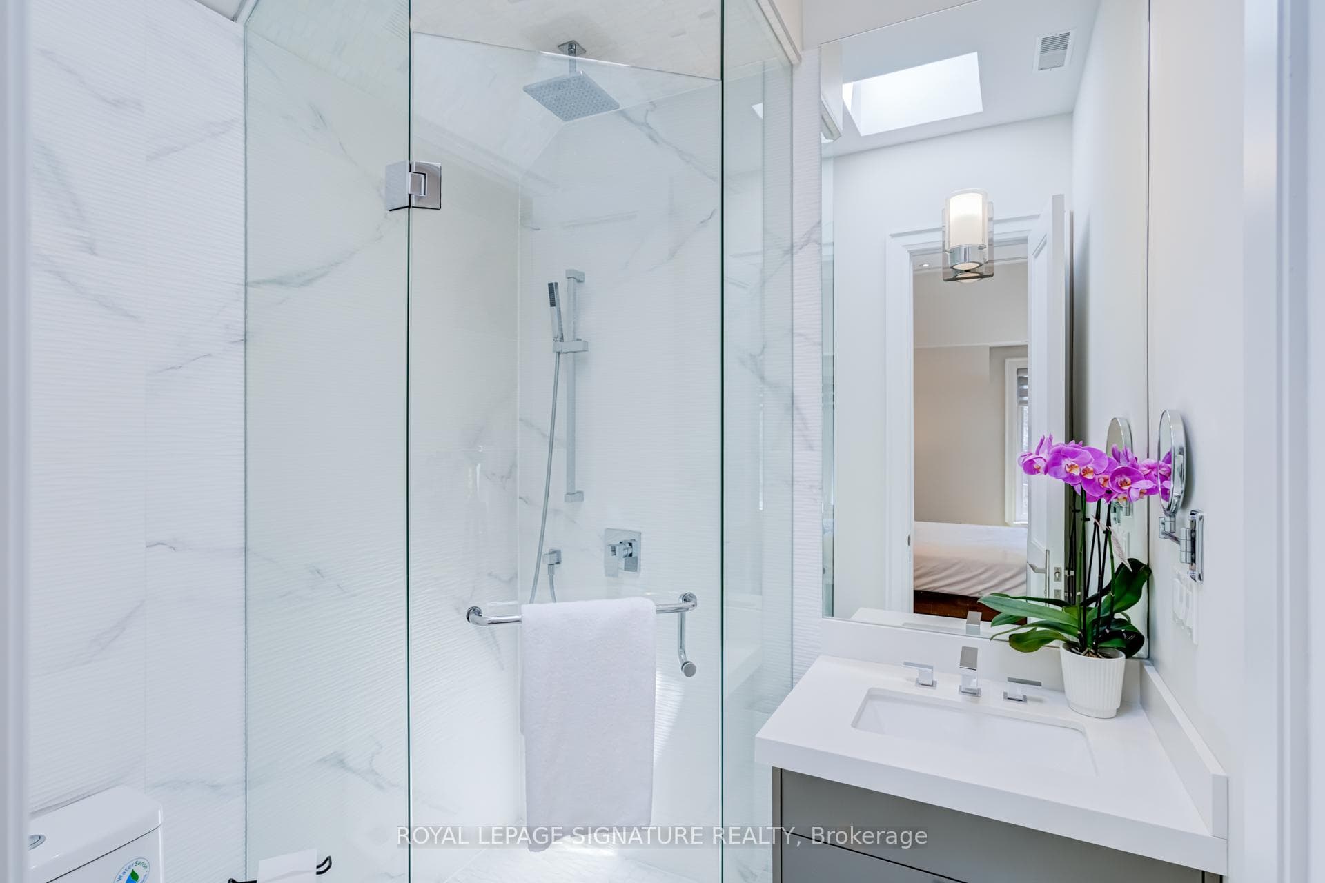 200 Snowdon Avenue photo 27