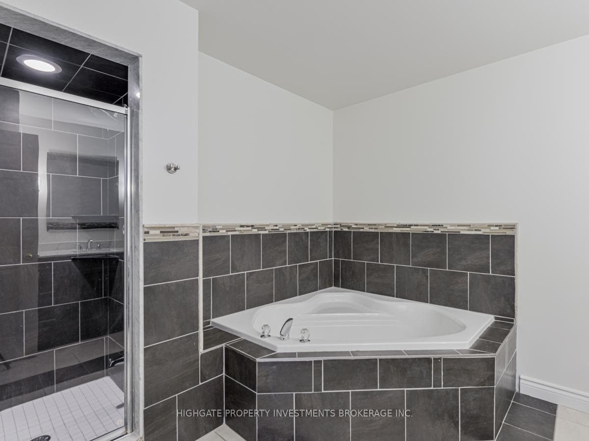 29 The Meadows Avenue photo 21