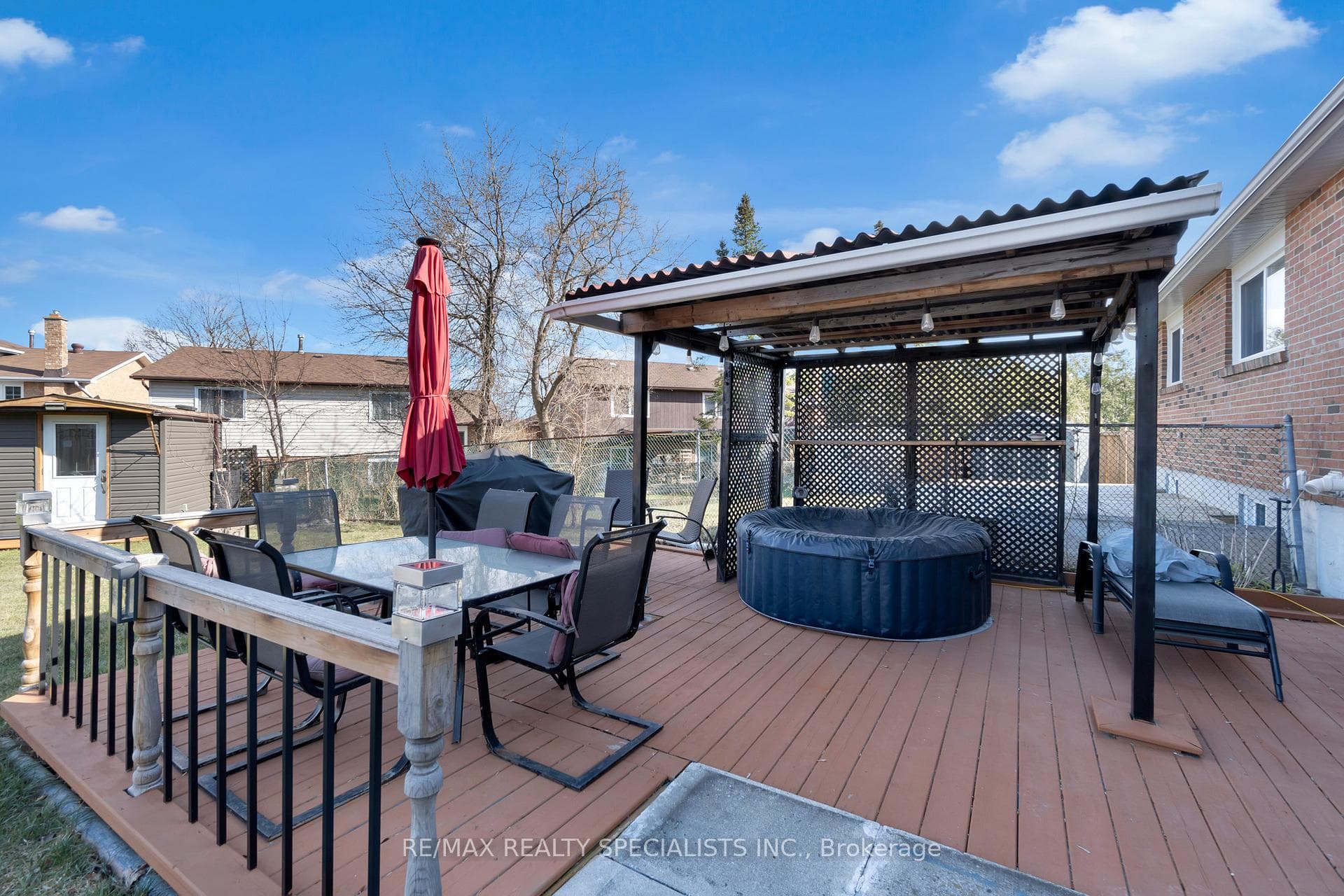 56 Camberley Crescent photo 22