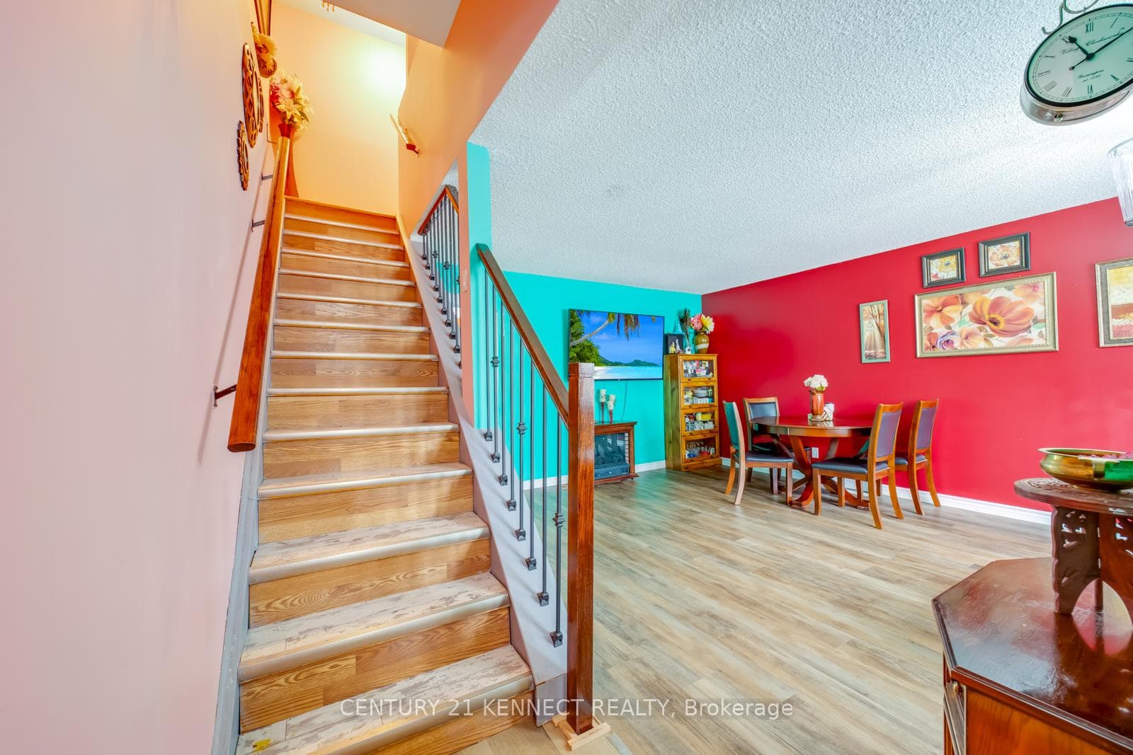 172 Waverly Street photo 8