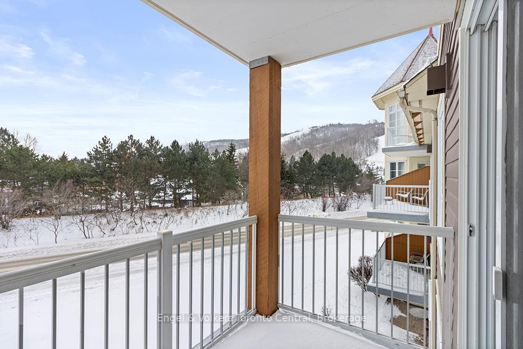 220 Gord Canning Drive Unit 367 photo 35
