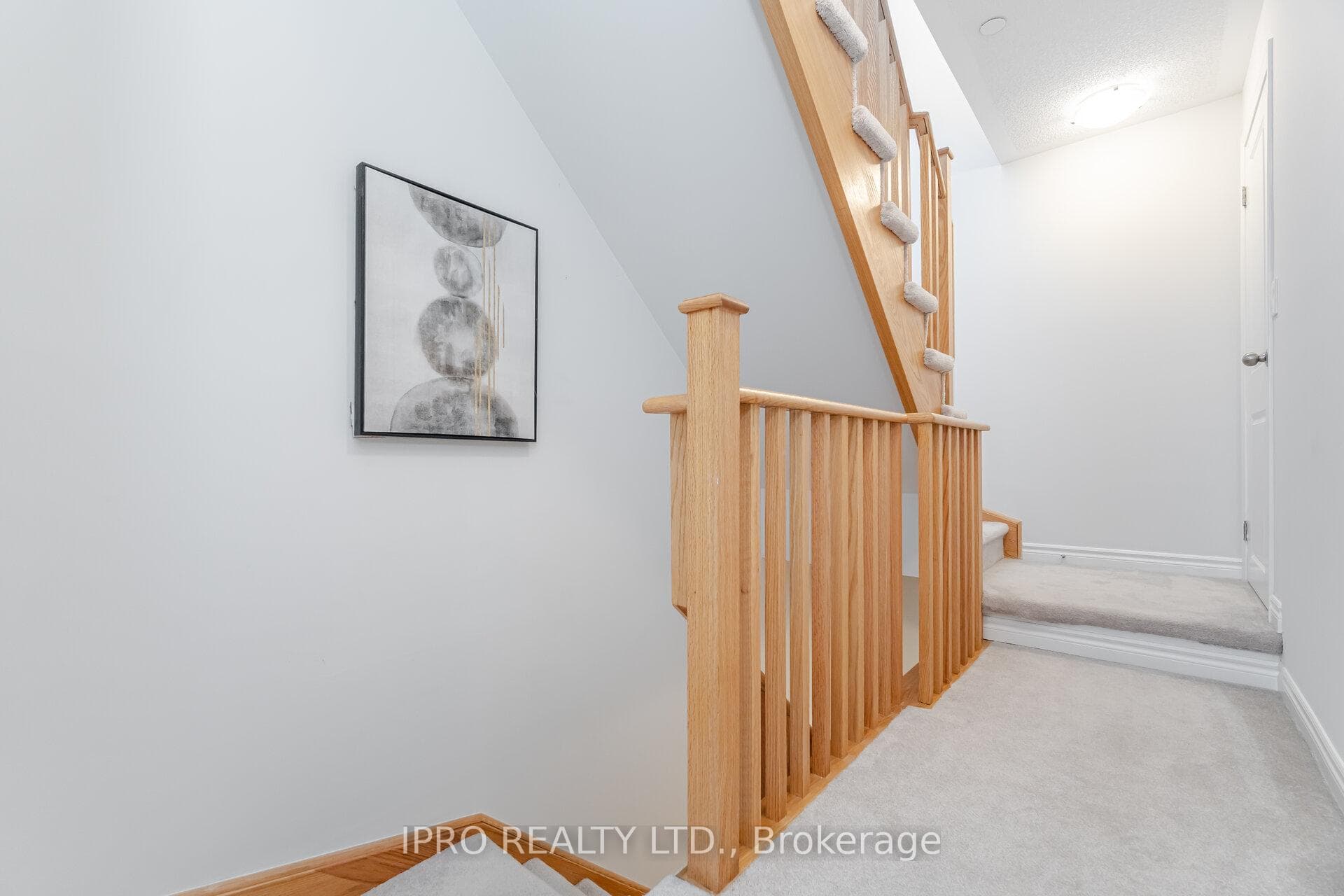 1150 Stroud Lane Unit 4 photo 17