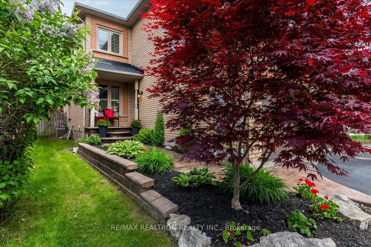 75 Widdifield Avenue photo 31