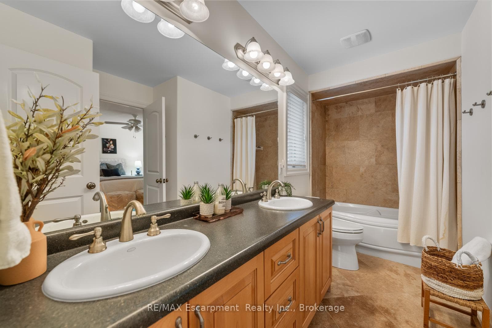 3157 Princess Boulevard photo 30
