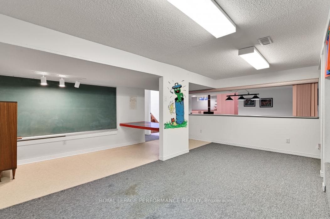 2300 French Hill Road photo 22