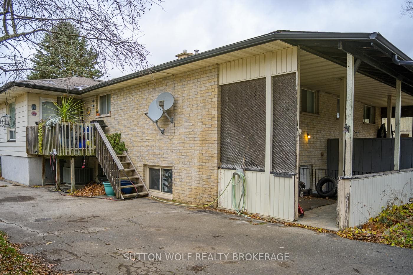 216 Spence Drive photo 3