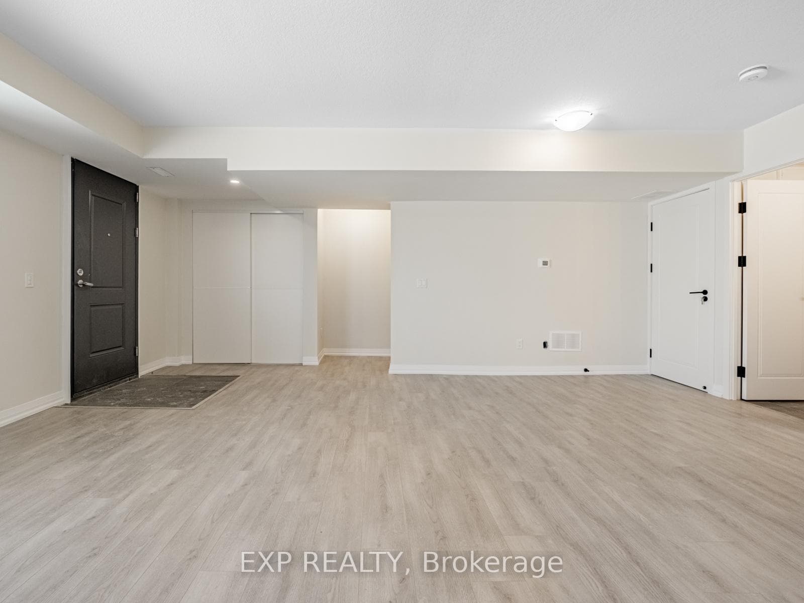 370 Fisher mills Road Unit C01 photo 6