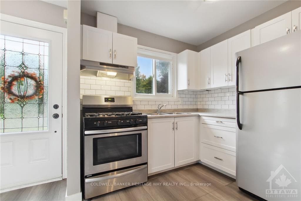 463 JOSEPH Street photo 8