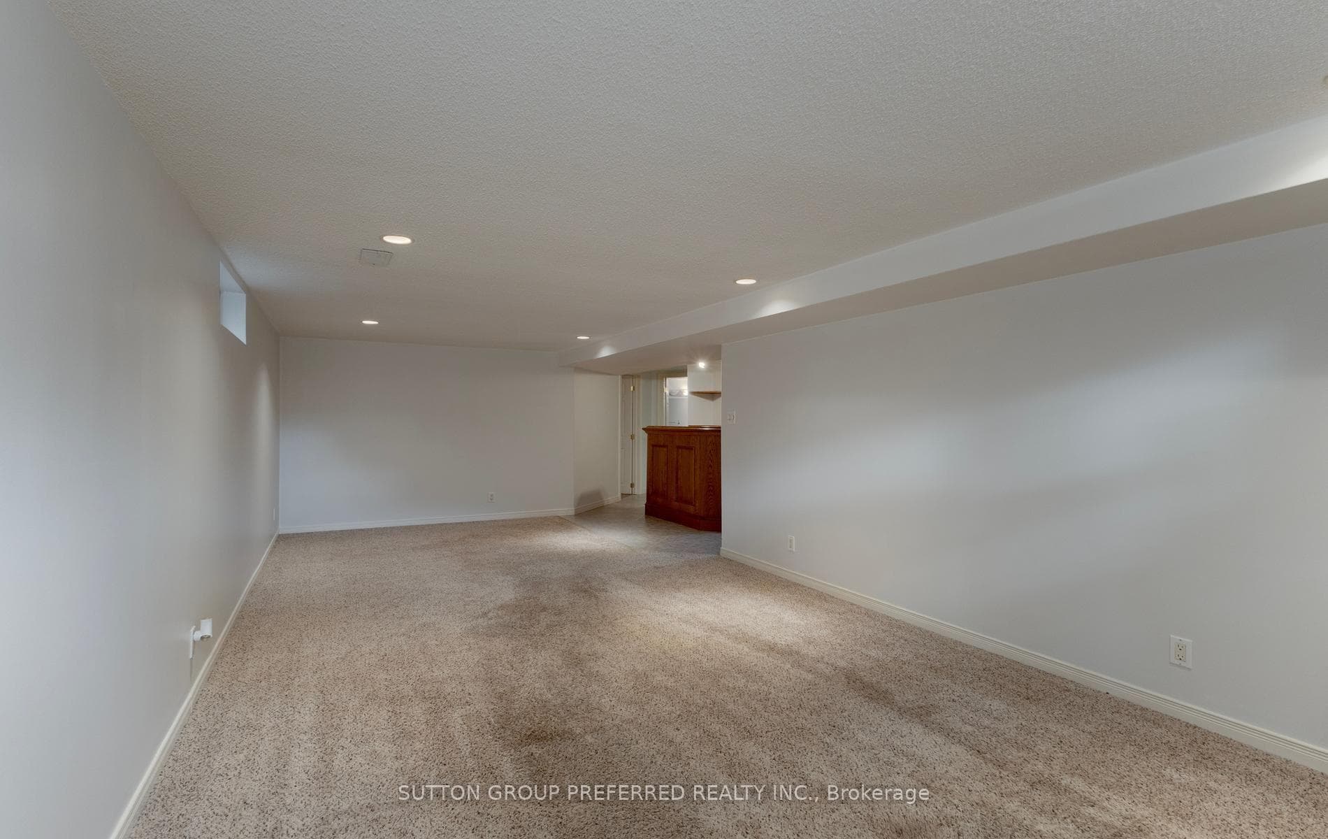 55 Jena Crescent photo 27