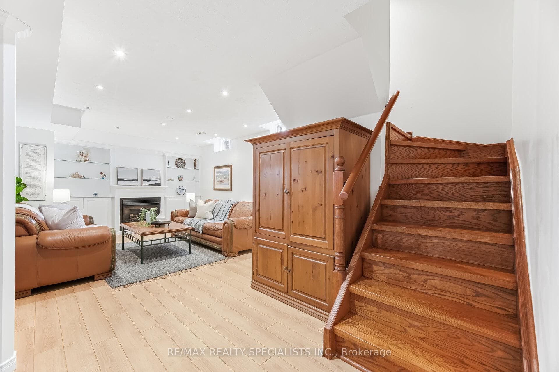 1169 Barnswallow Court photo 17