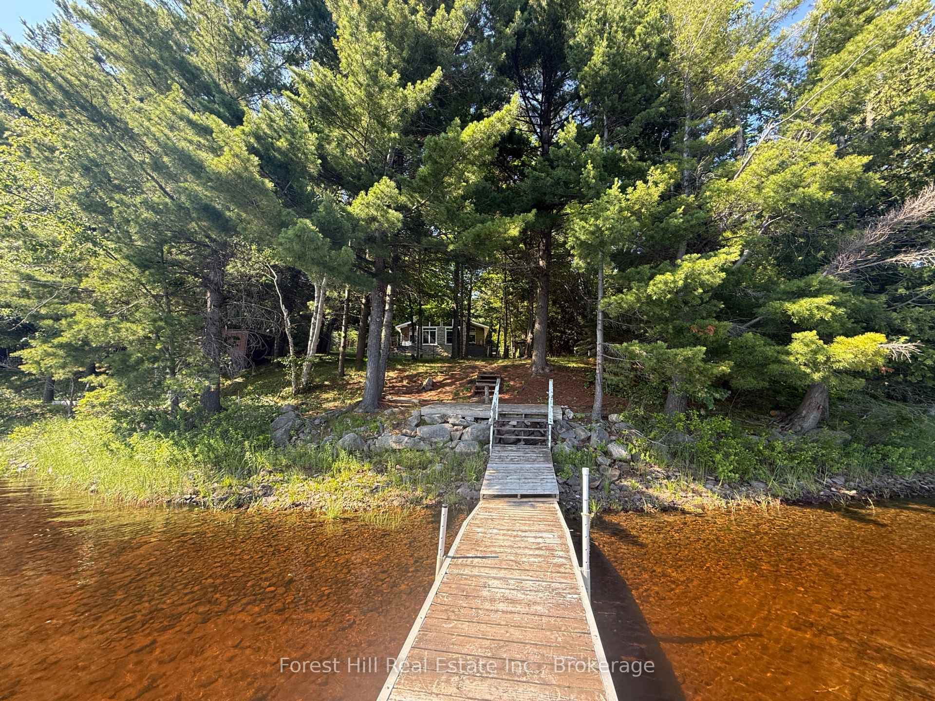 935 Limberlost Road photo 47
