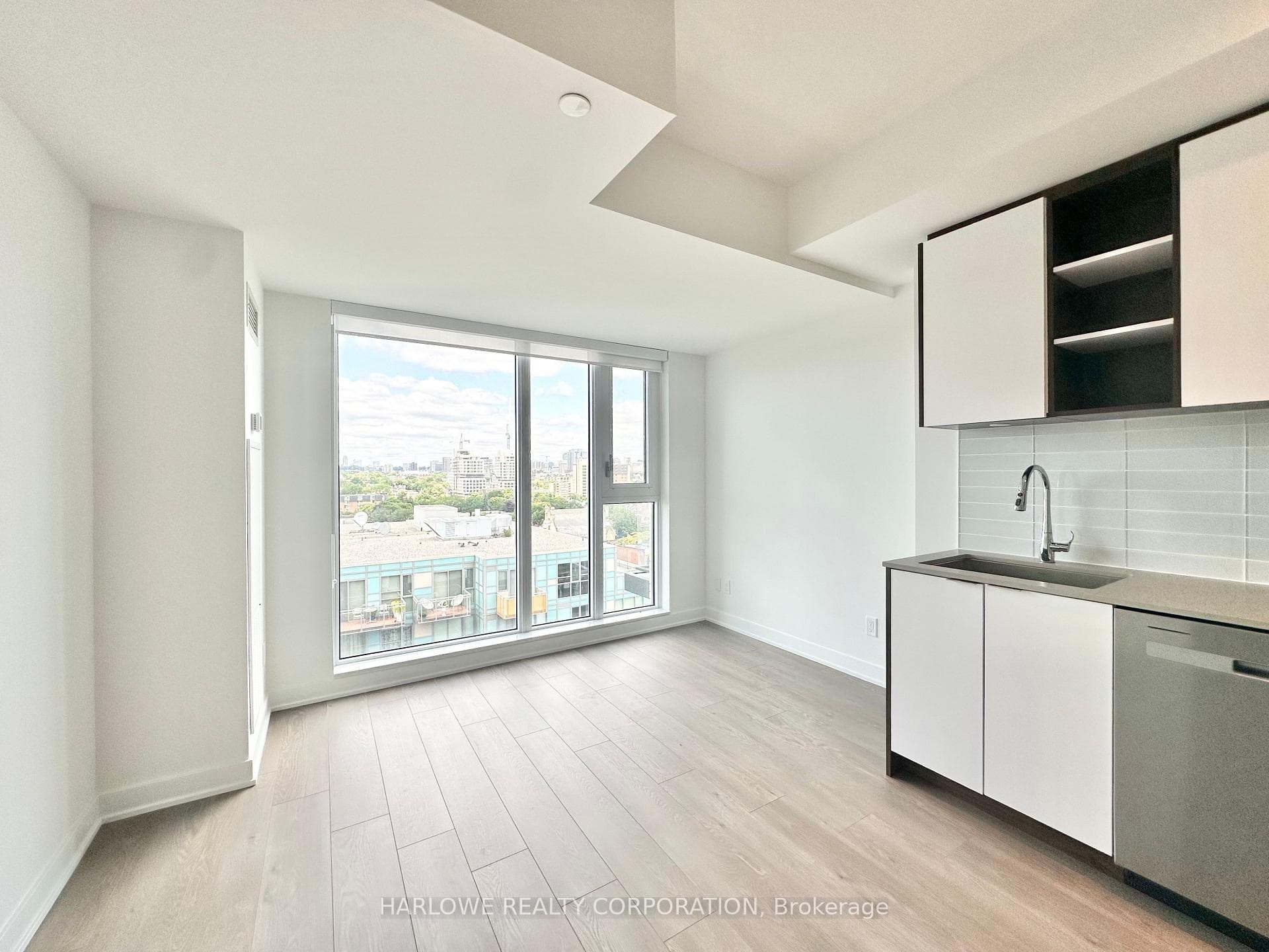543 Richmond Street Unit 1204 photo 8