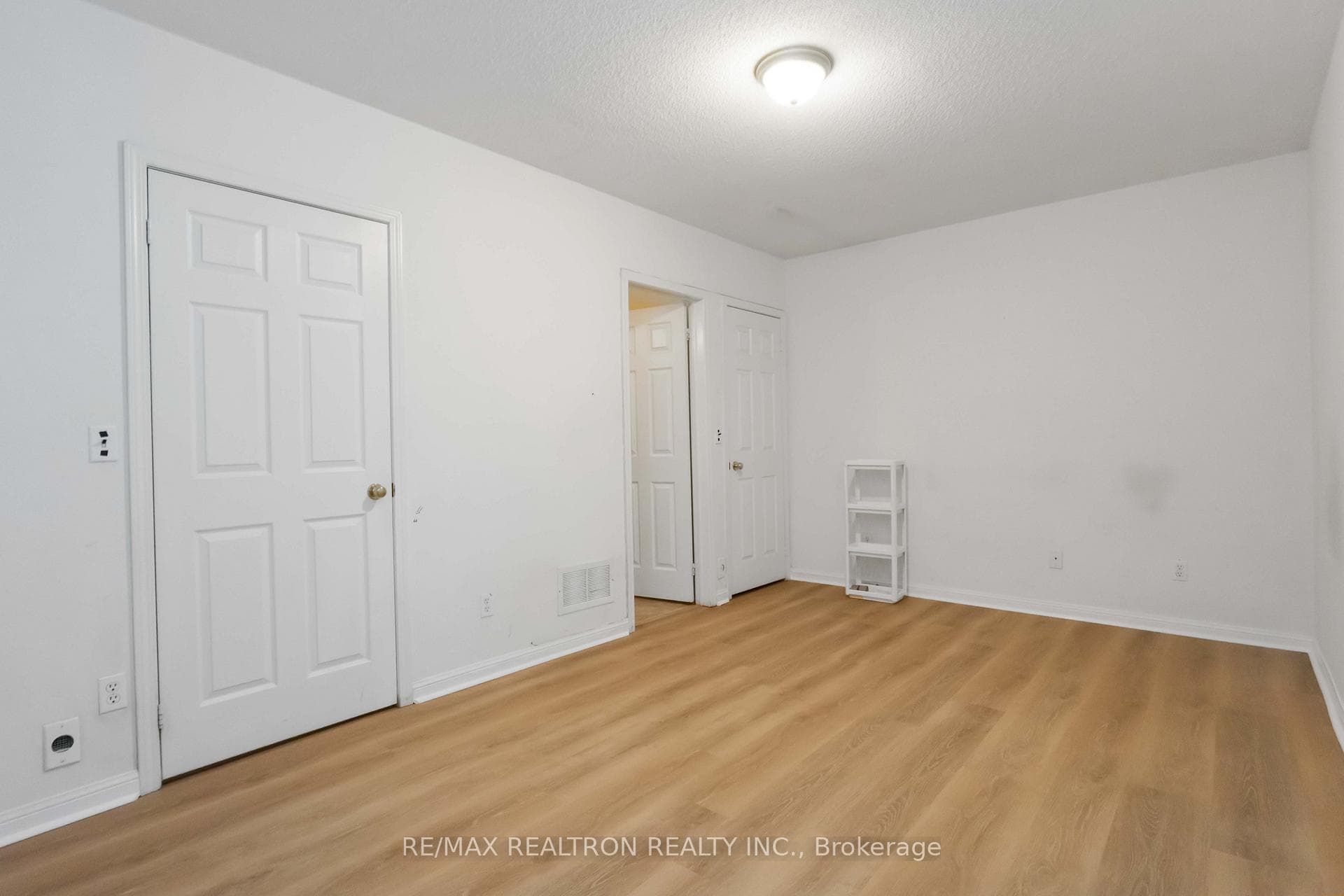 14 St. Moritz Way Unit 12 photo 27