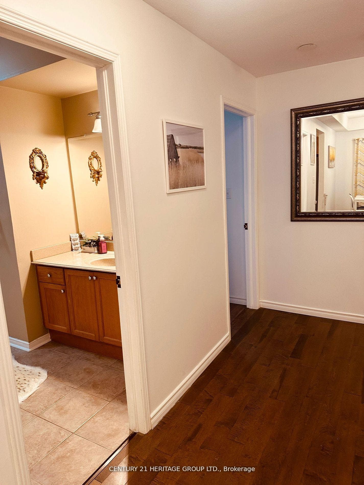 380 Georgian Drive Unit Main photo 15