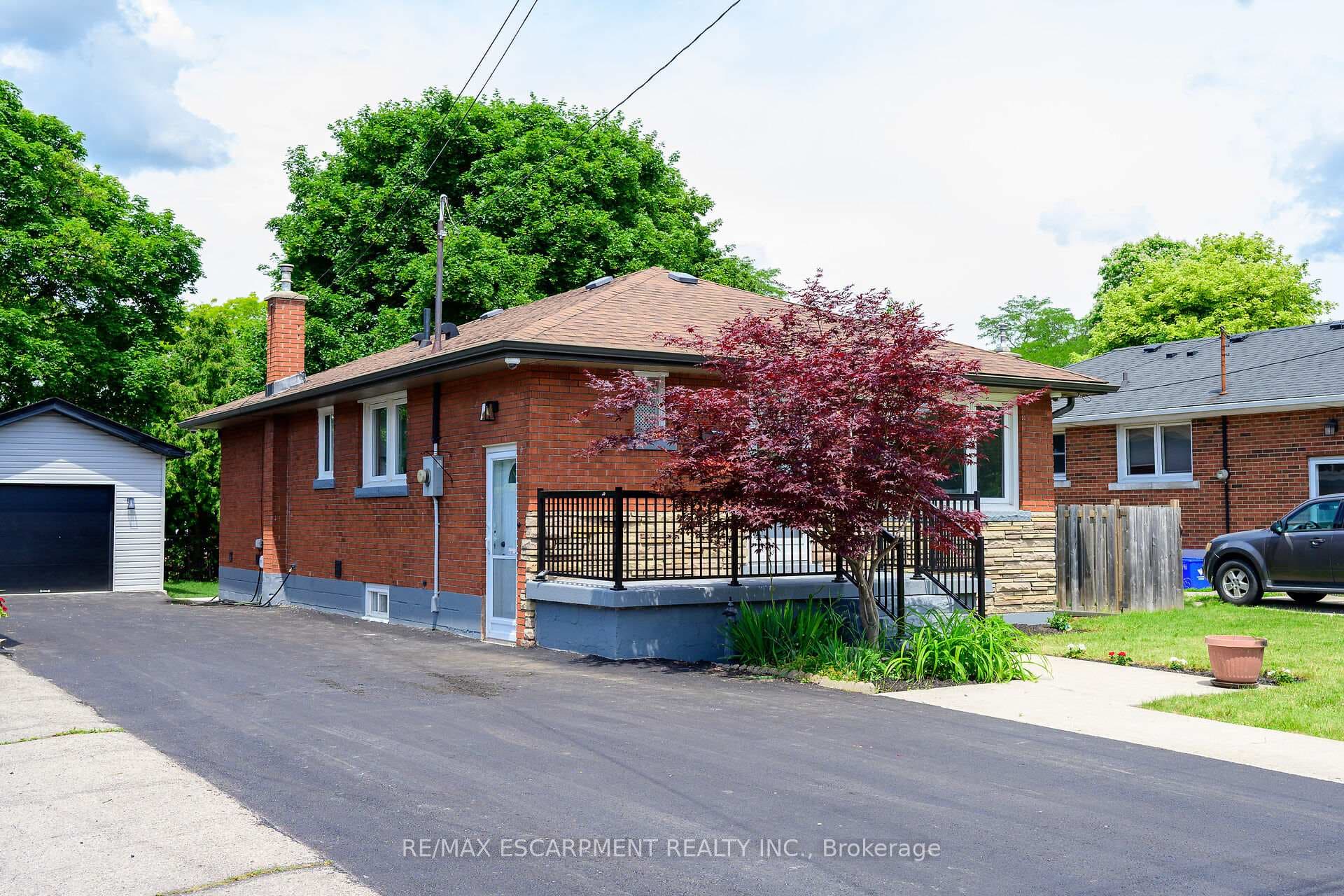 150 Howard Avenue photo 50