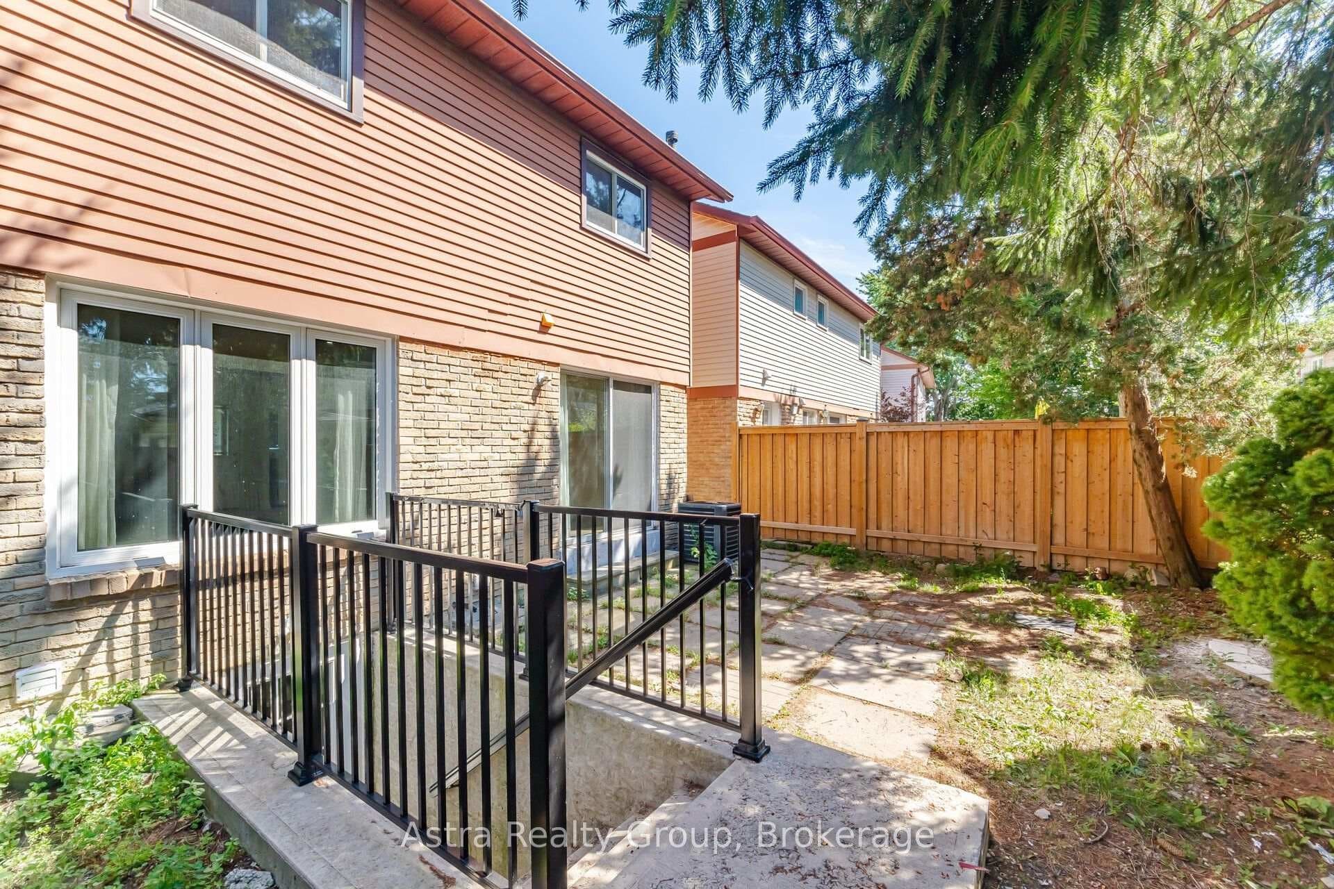 28 Borden Hill Court photo 46