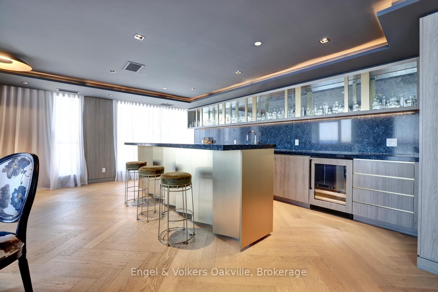 Party Room - Bar