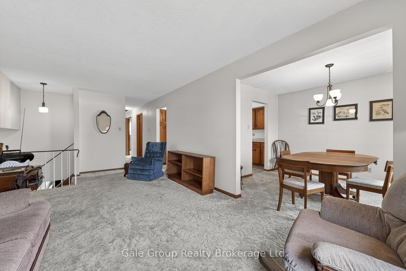 111 Chippewa Avenue photo 7